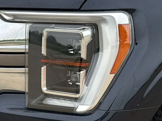 Used 2021  Ford King Ranch image 4