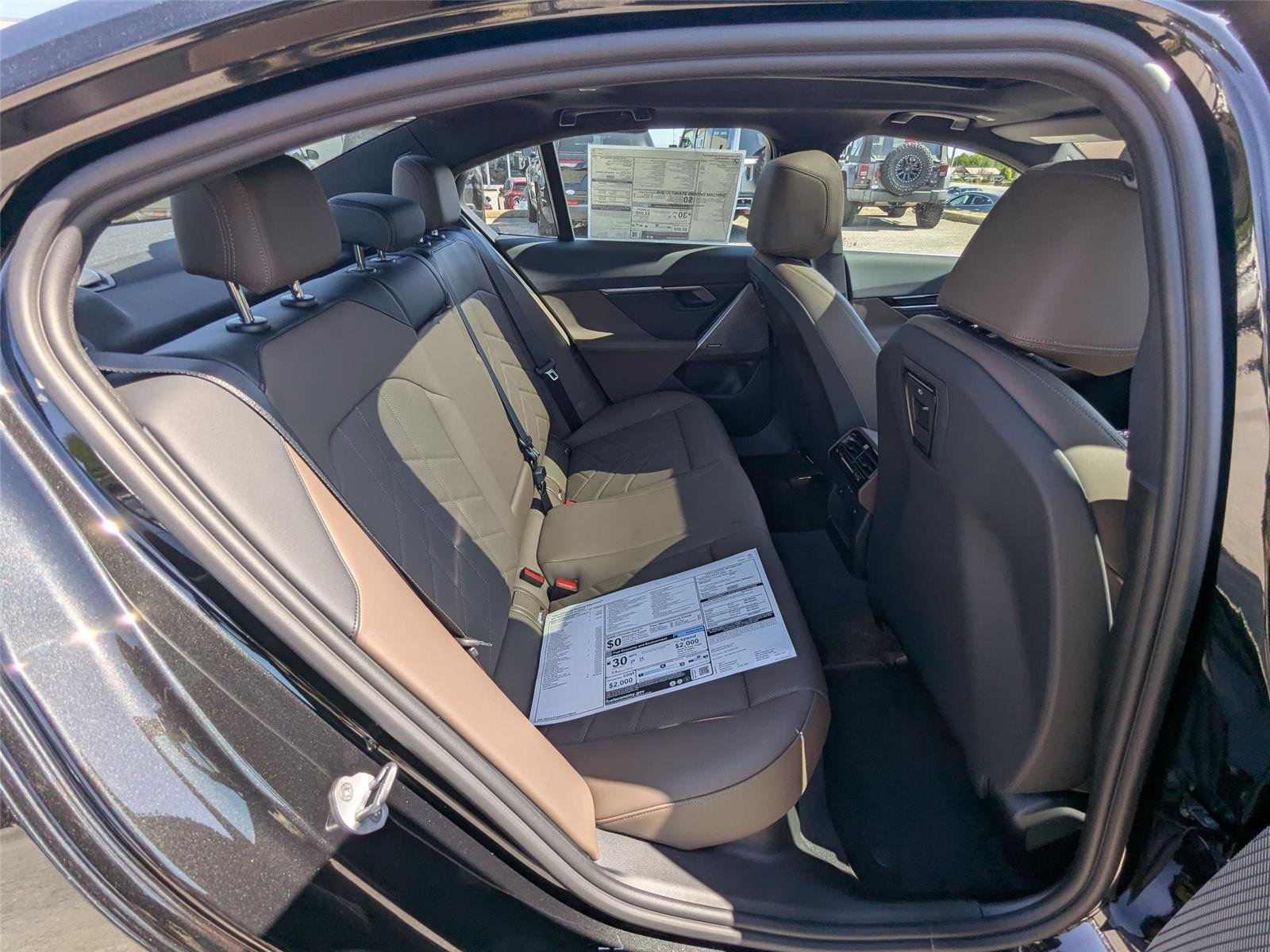 New 2027 Black Sapphire Metallic BMW 530i xDrive image 32