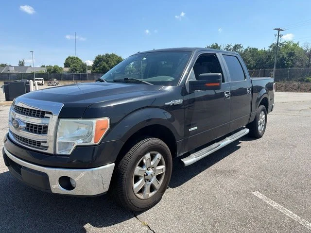 Used 2014 Black Ford XLT image 6