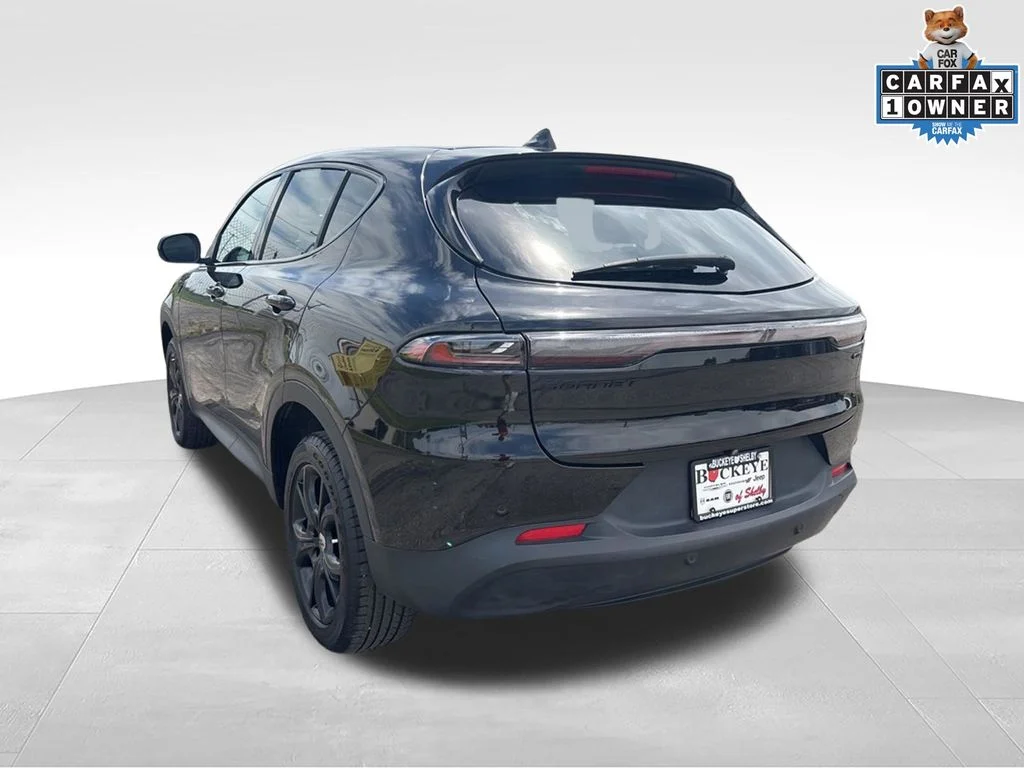 Used 2024  Dodge GT image 5