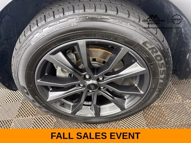 Used 2017 White Ford XLT image 36