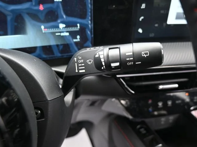 New 2025 White Nissan SR image 19