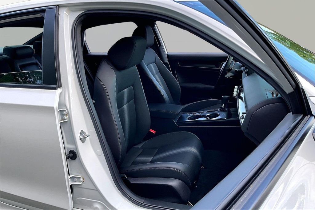 2025 Honda Civic Sport - Photo 19