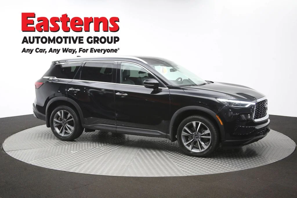 Used 2023 Black INFINITI LUXE image 52