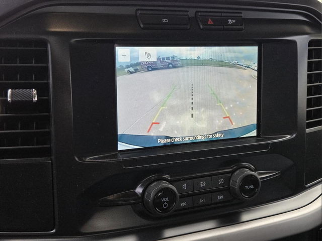 Used 2022 White Ford XL image 16