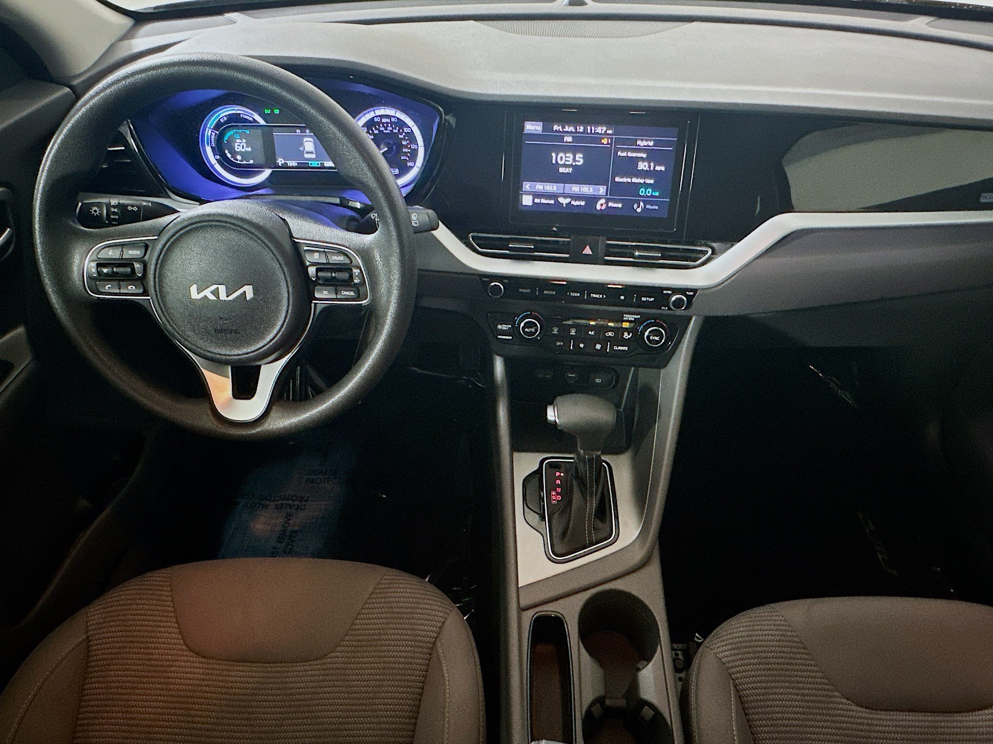 Used 2022 Deep Cerulean Kia LX image 26