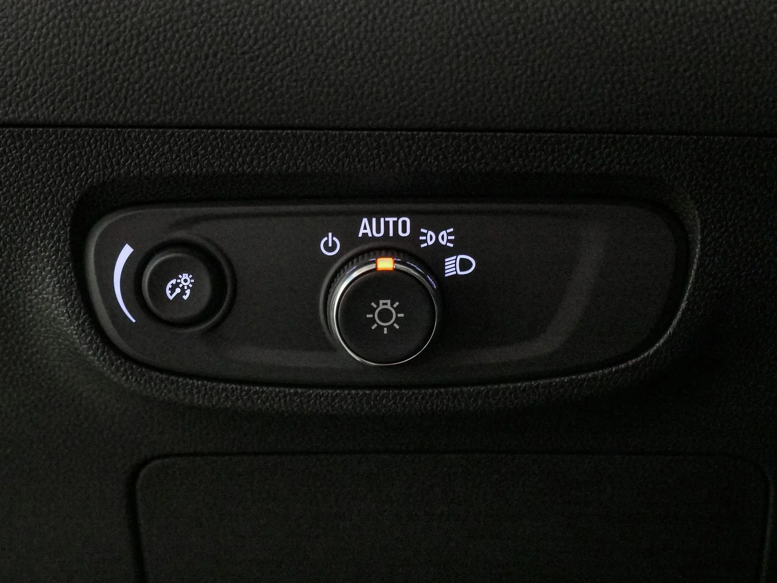 2026 Buick Encore GX Sport Touring - Photo 29
