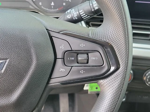 2024 Chevrolet Trax LS - Photo 22