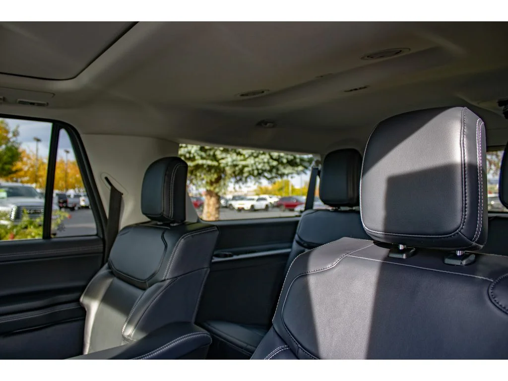 New 2025 Glacier Gray Metallic Tc Ford Platinum image 42