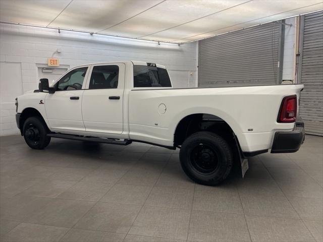 New 2026 Bright White Clear-Coat Exterior Paint RAM TRADESMAN image 5