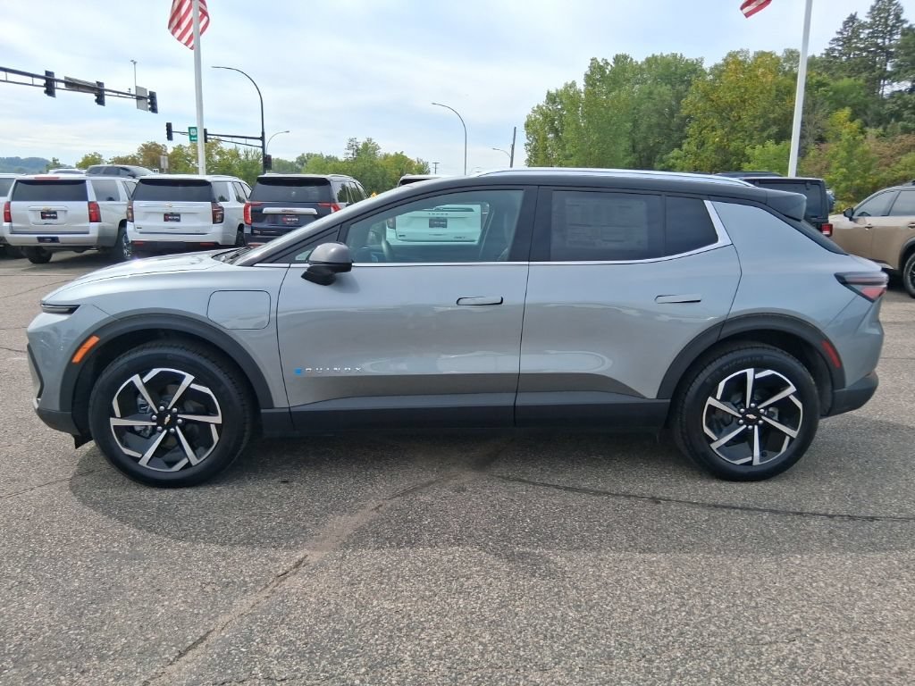 2026 Chevrolet Equinox EV 2LT - Photo 6