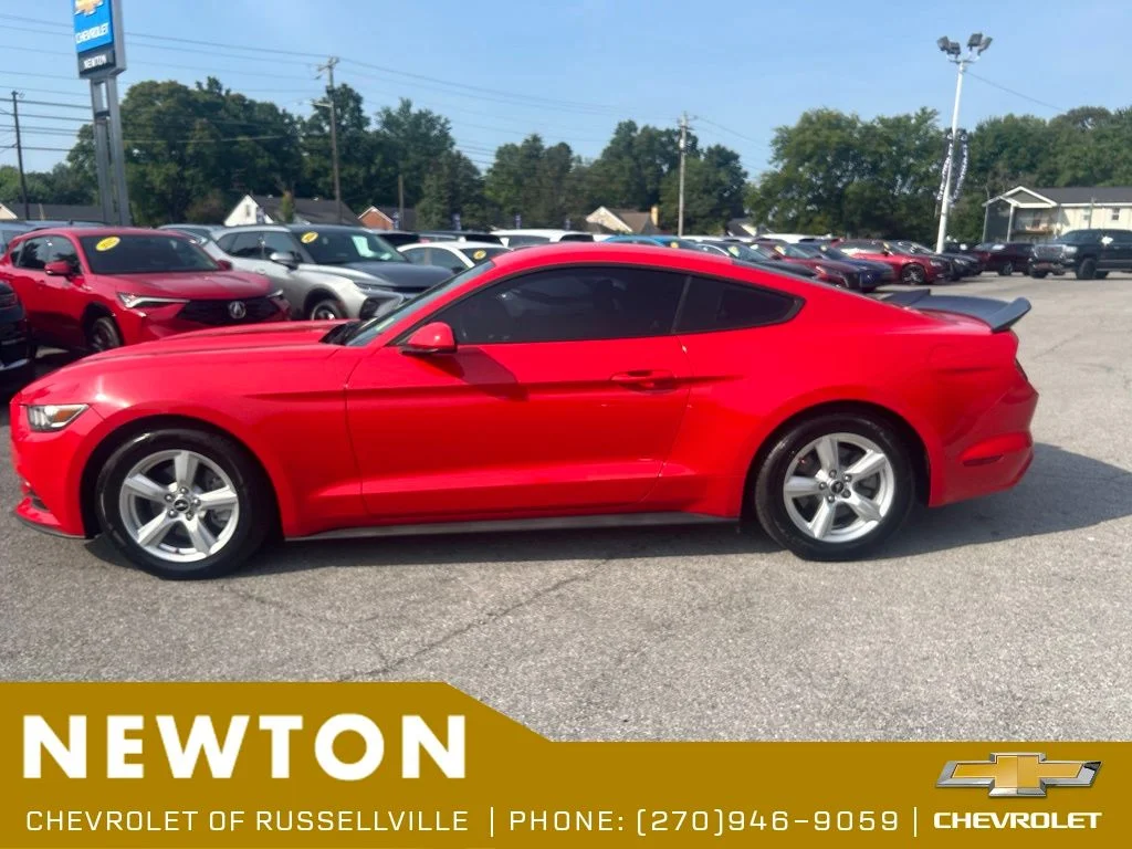 Used 2016 Race Red Ford V6 image 28