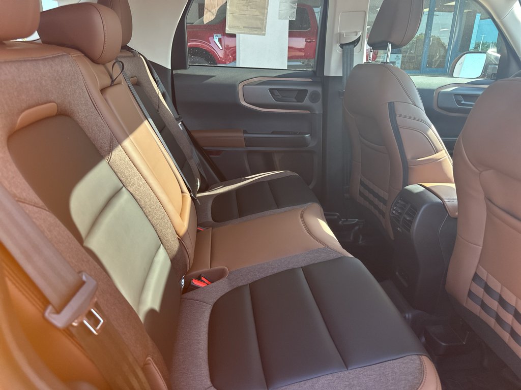 New 2026 Orange Fury Metallic Tri-Coat Ford Outer Banks® image 5