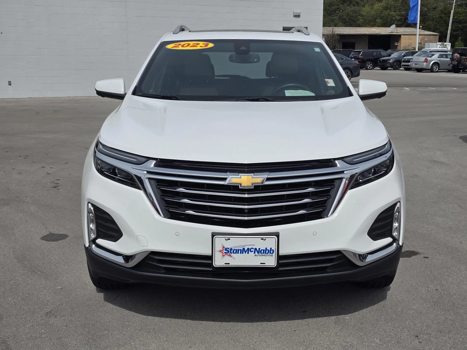Used 2023 SUMMIT WHITE Chevrolet Premier image 2