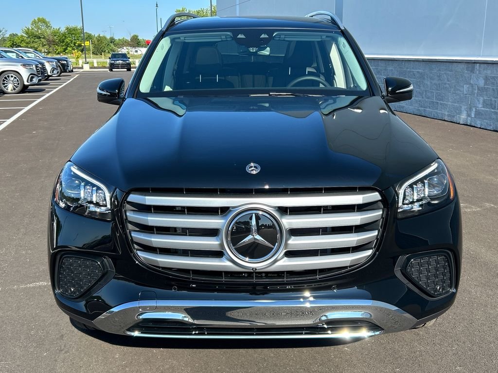 New 2026 Black Mercedes-Benz GLS 450 image 3
