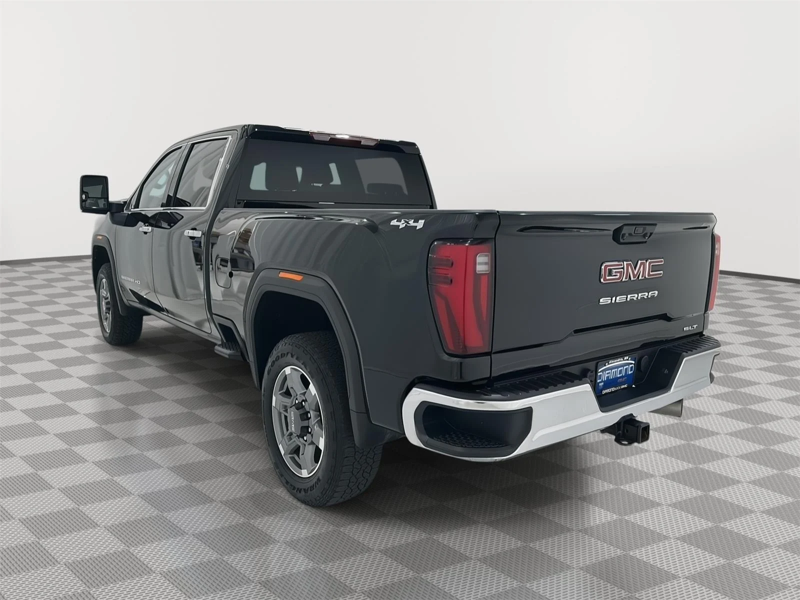 Used 2026 Onyx Black GMC SLT image 3