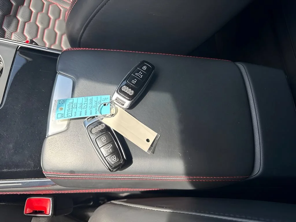 Used 2021  Audi  image 33