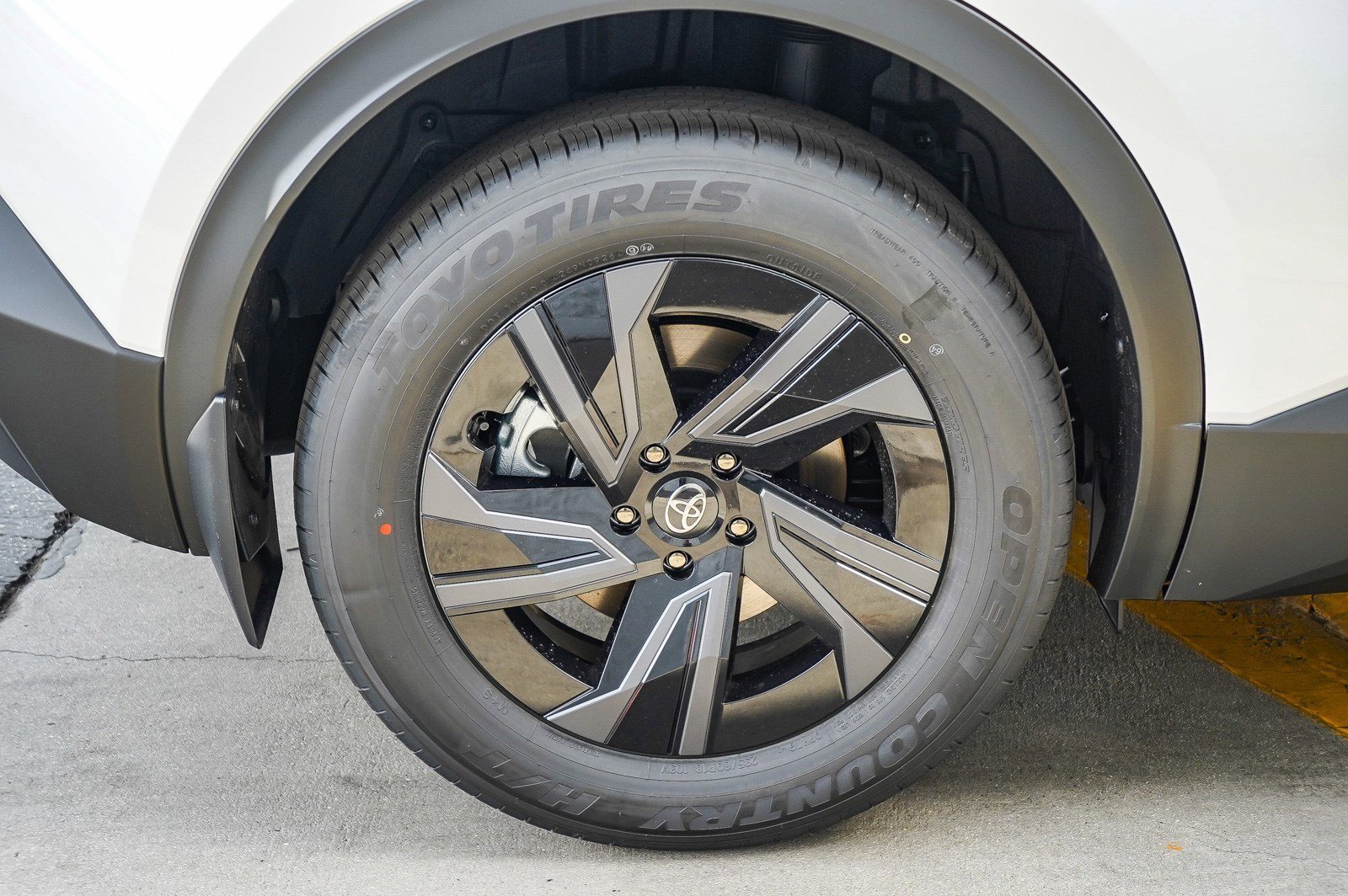 New 2026 Wind Chill Pearl Toyota SE image 11