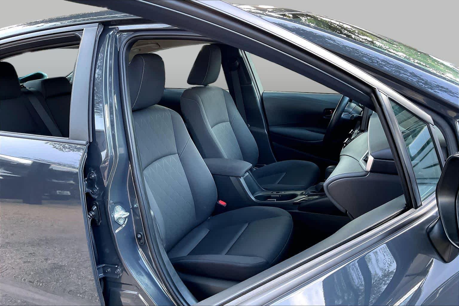 Used 2023 Underground Toyota LE image 9