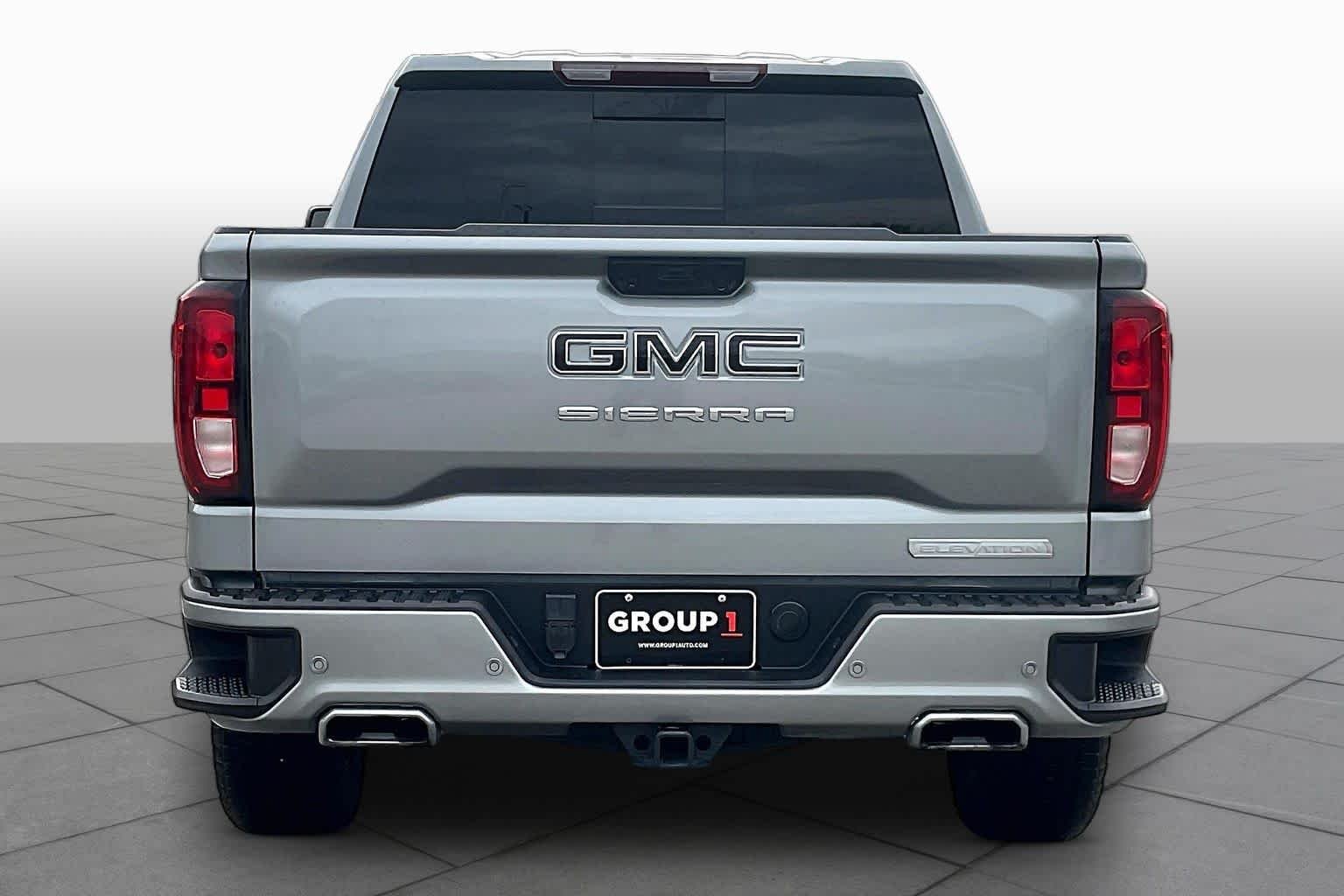 Used 2025 Sterling Metallic GMC Elevation image 5