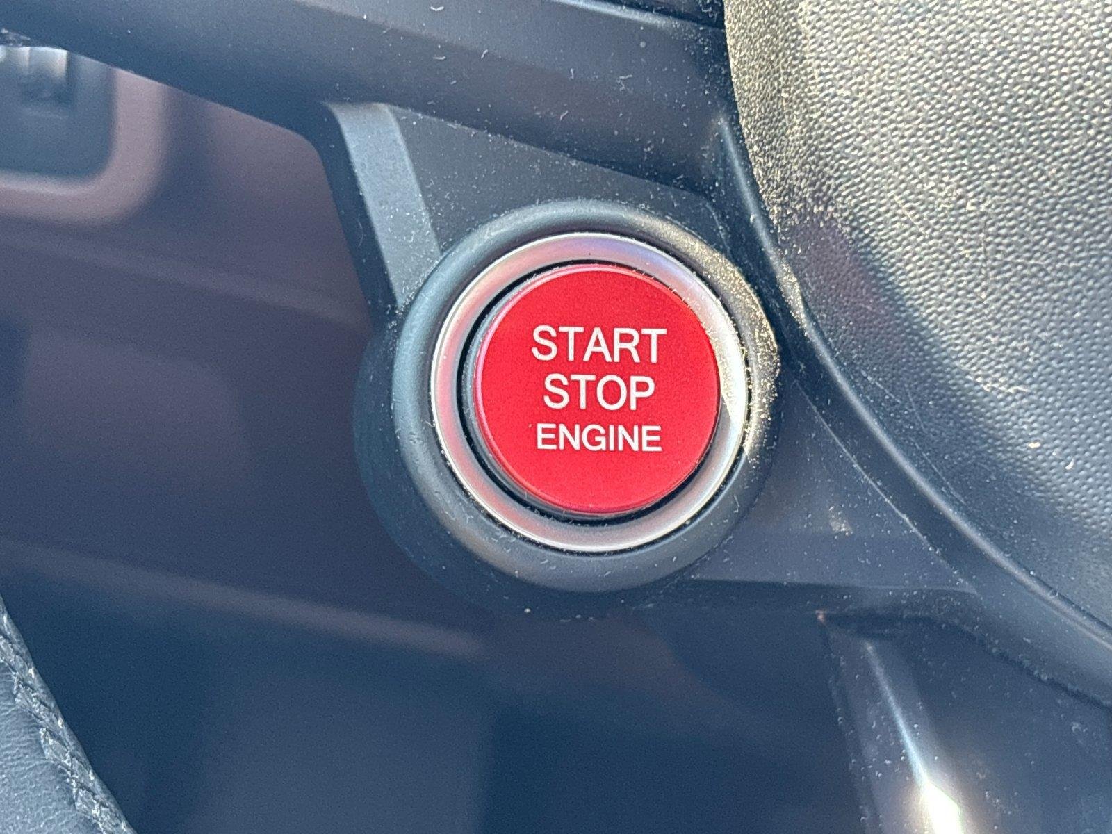 Used 2020 Alfa Rosso Alfa Romeo  image 22