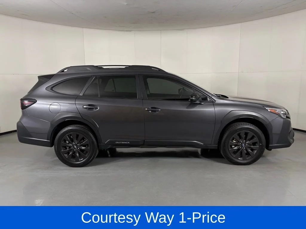 Used 2025 Gray Subaru Onyx Edition image 12