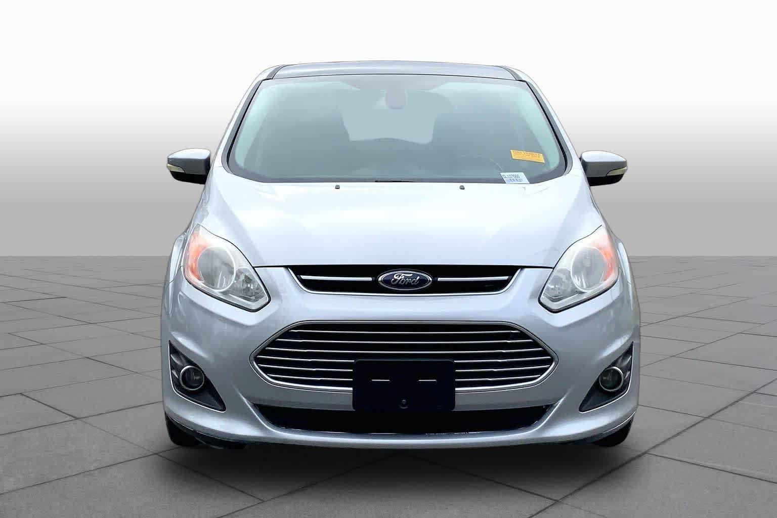 Used 2016 Ingot Silver Ford SEL image 4
