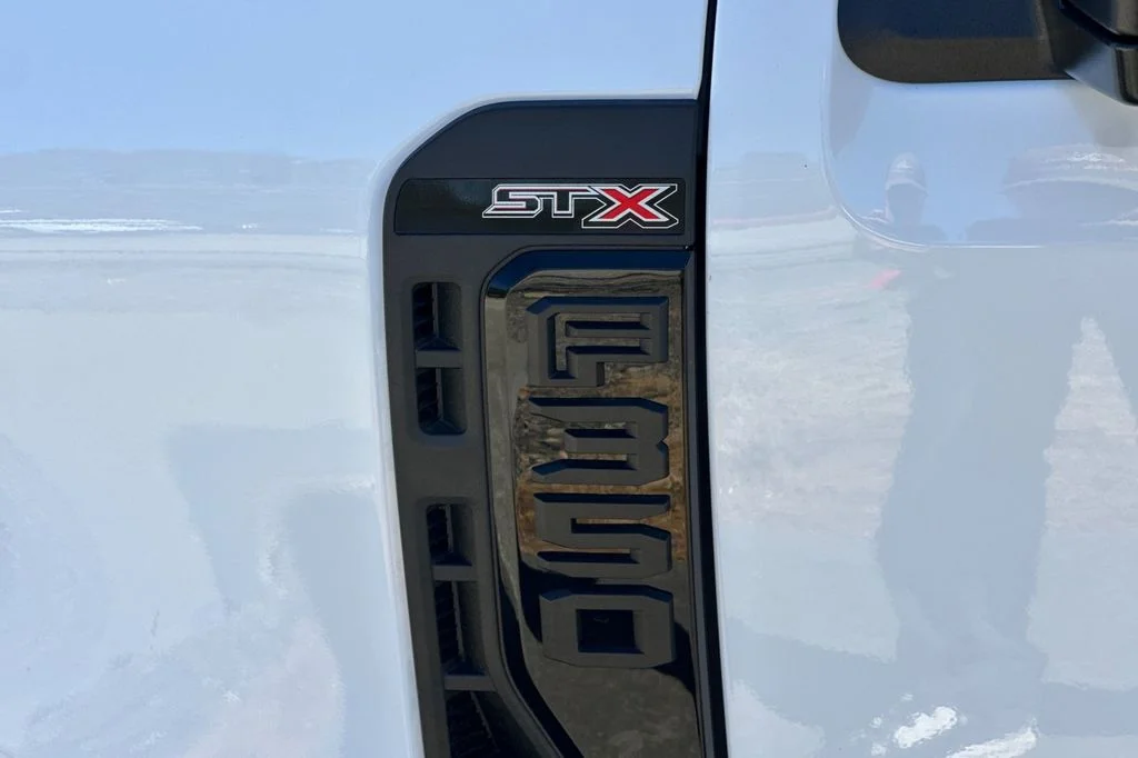 New 2026 Oxford White Ford F-350® XL image 24