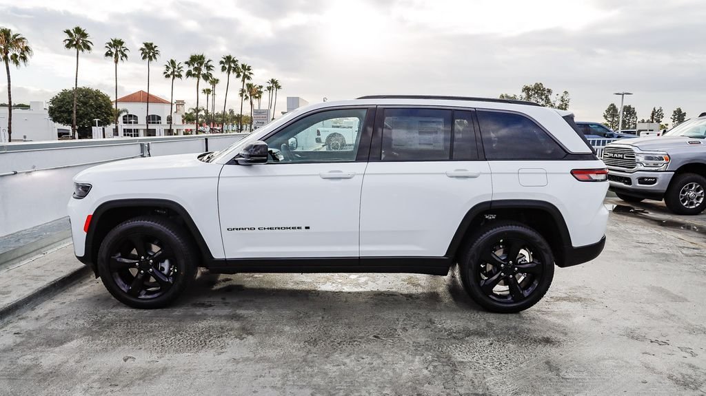 New 2026 Bright White Clearcoat Jeep Limited image 14
