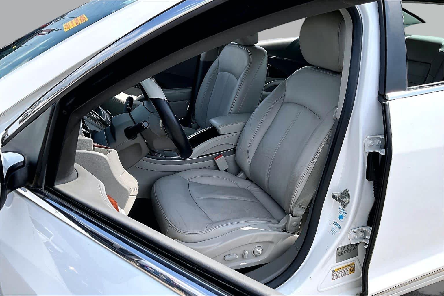 Used 2012 Summit White Buick Leather image 7