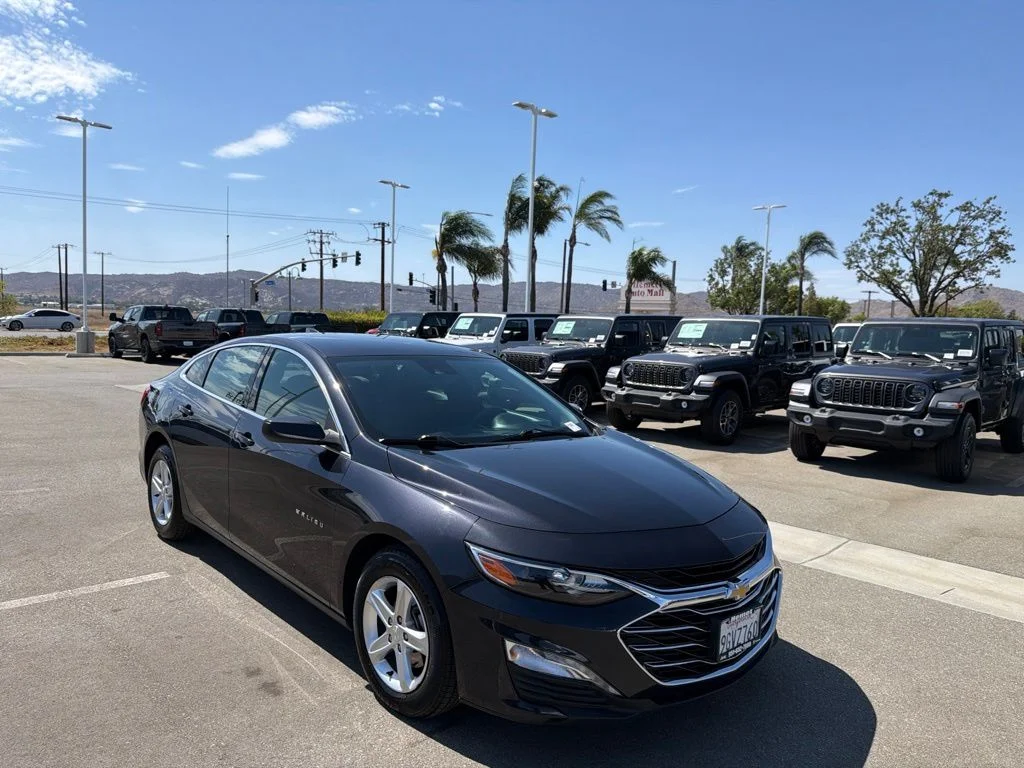 Used 2023 Chevrolet Malibu 1LT with VIN 1G1ZD5ST8PF241918 for sale in Hemet, CA