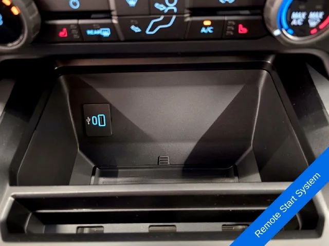 New 2027 Carbonized Gray Metallic Ford F-250® XLT image 35