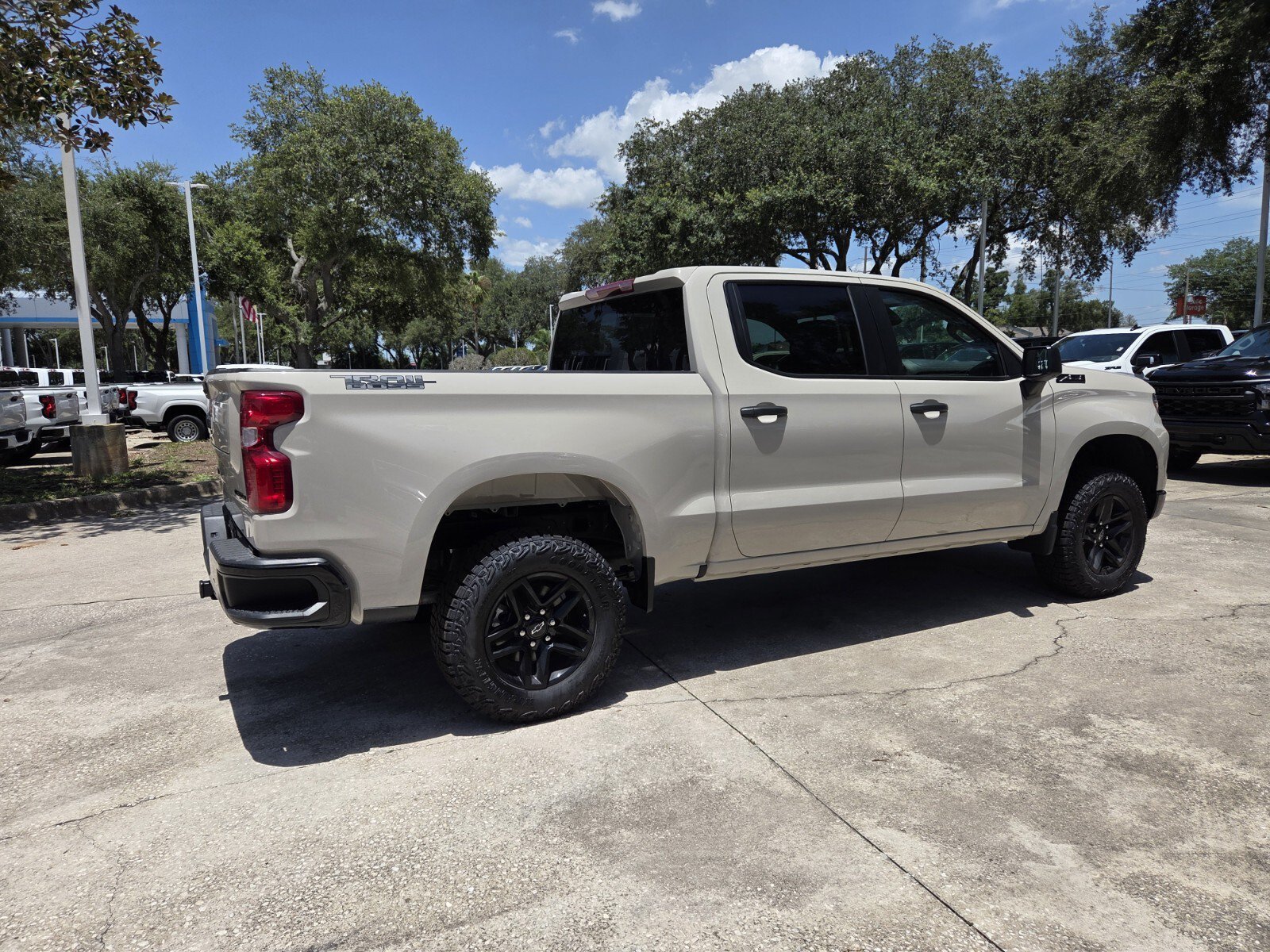 2026 Chevrolet Silverado 1500 Custom Trail Boss - Photo 7