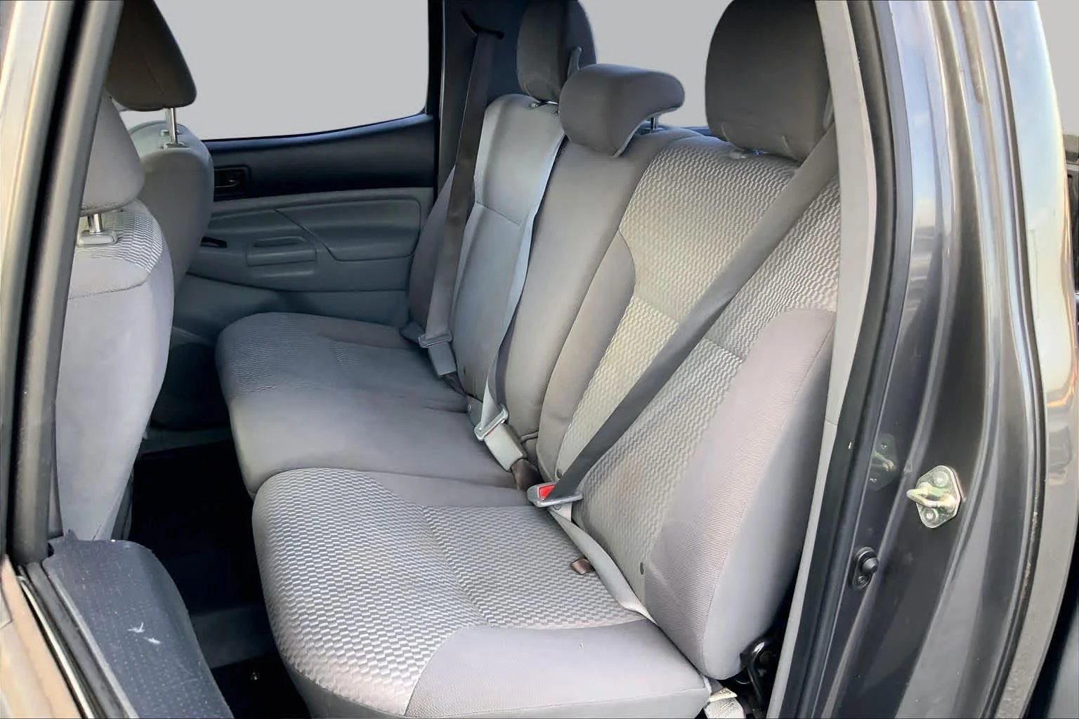Used 2014 Magnetic Gray Metallic Toyota  image 19