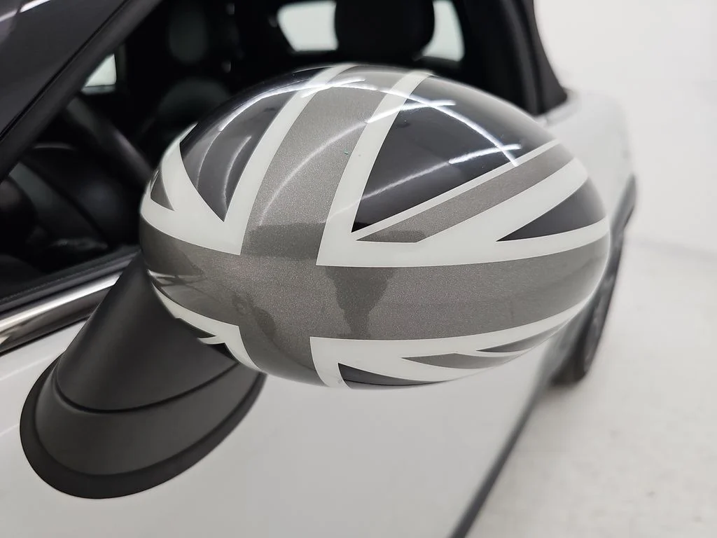 Used 2014 Silver MINI Base image 39