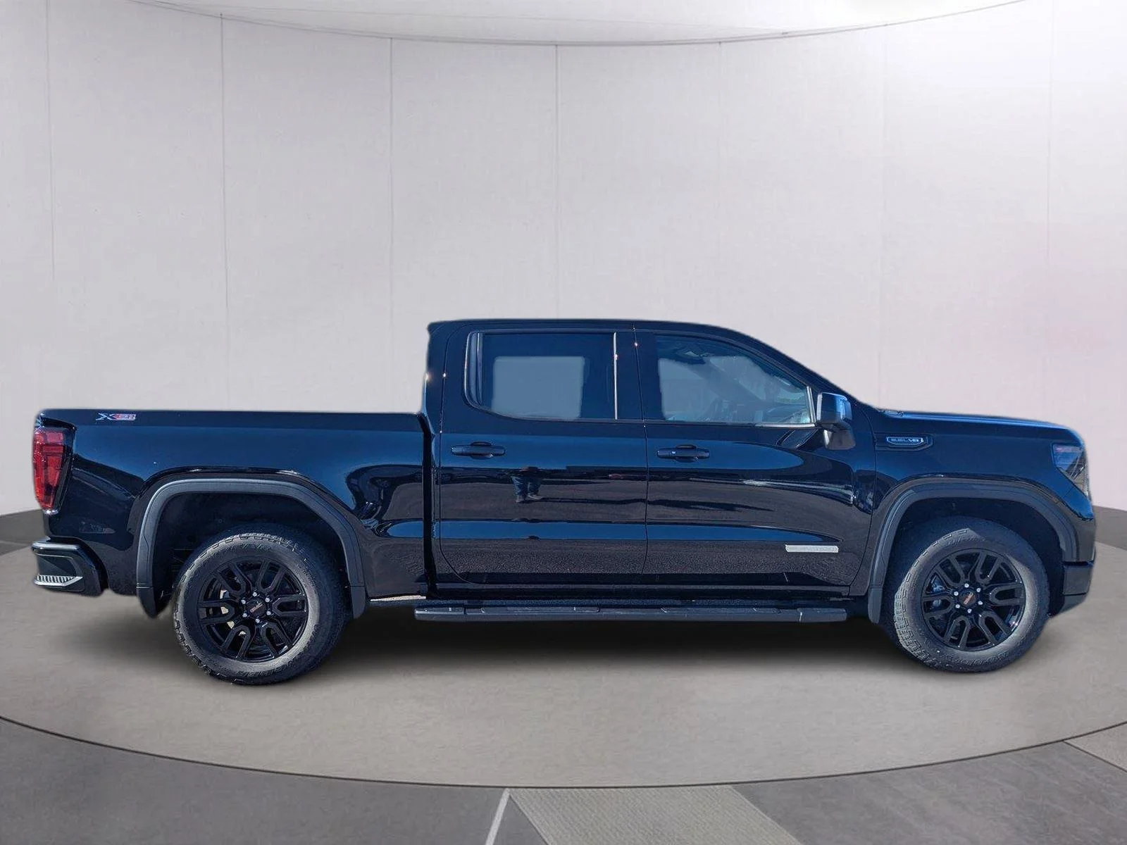 New 2026 Onyx Black GMC Elevation image 2