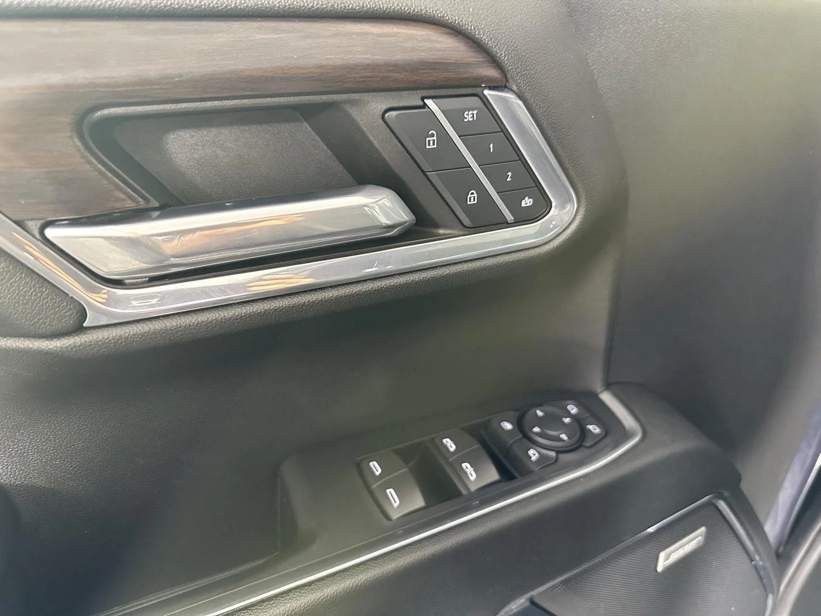 Used 2024 Titanium Rush Metallic GMC SLT image 16