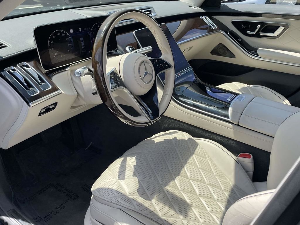 Used 2022  Mercedes-Benz S 580 image 13