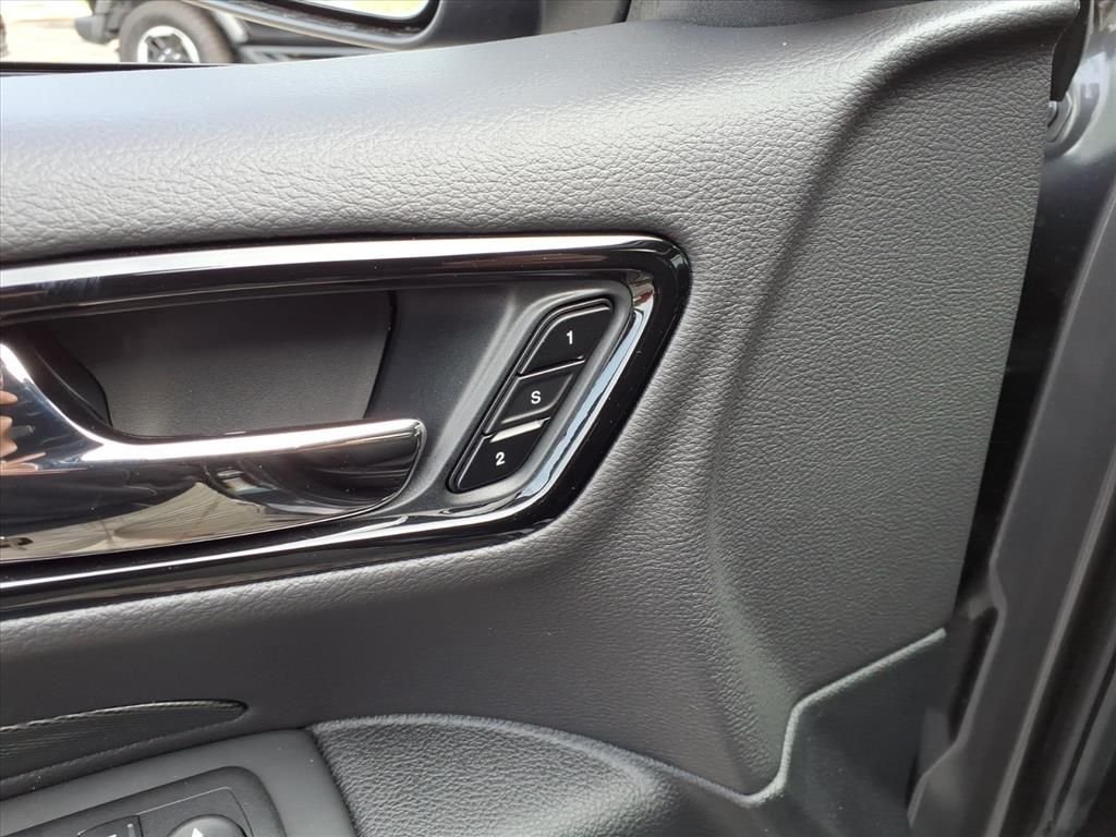 New 2026 Vapor Gray Exterior Paint Dodge GT Plus HEMI V8 image 8