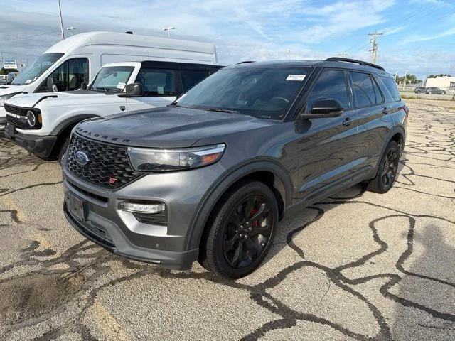 Used 2023 Gray Metallic Ford ST image 2