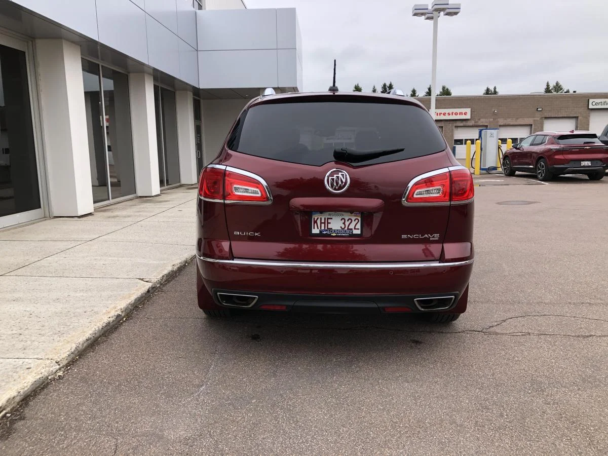 Used 2017 Red Buick AWD 4dr Premium image 6