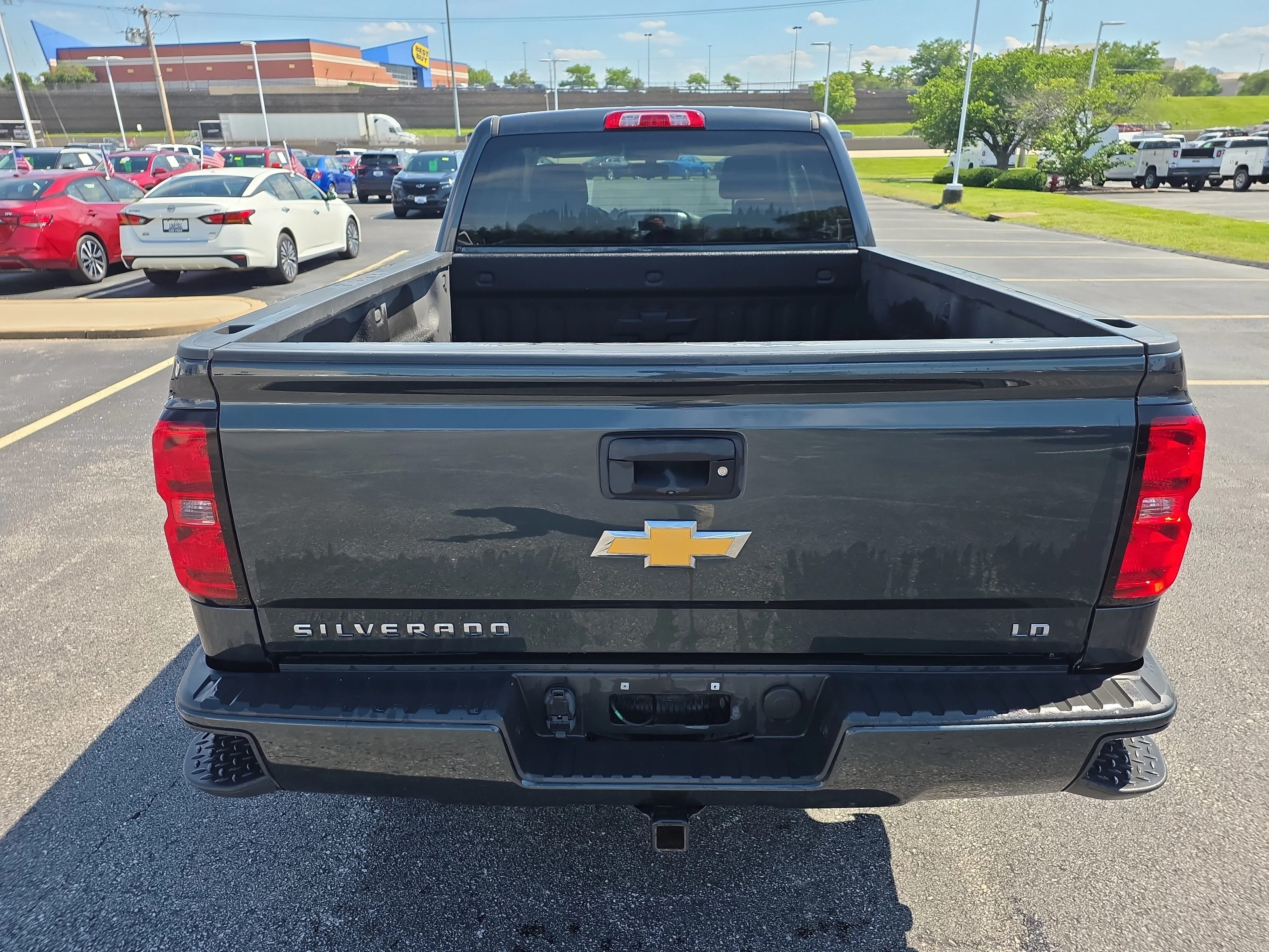 Used 2019  Chevrolet LT image 5