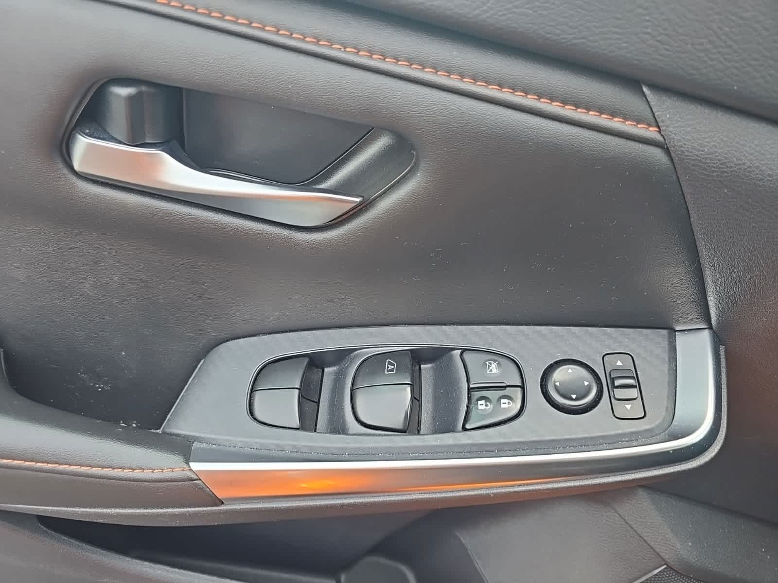 Used 2023 Monarch Orange Metallic/Super Black Nissan SR image 15