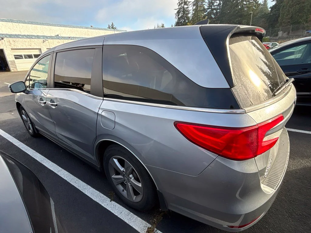 Used 2018  Honda EX-L image 4