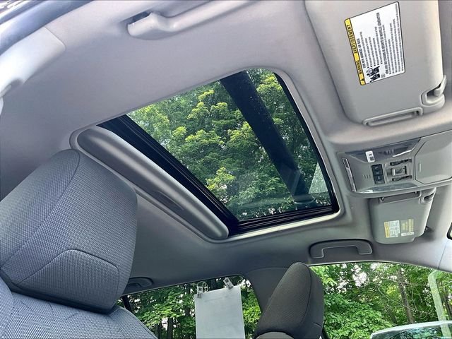 Used 2020 Black Toyota XLE image 18