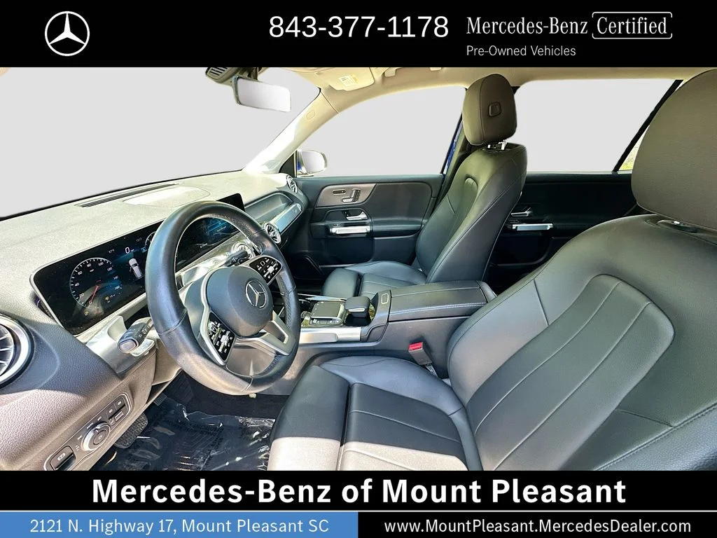 Used 2021 Blue Mercedes-Benz GLB 250 image 21
