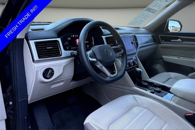 Used 2021 Black Volkswagen SEL Premium image 19