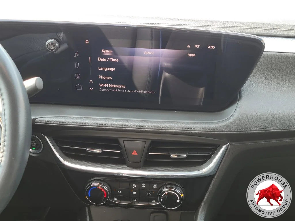 Used 2025 White Buick Sport Touring image 22