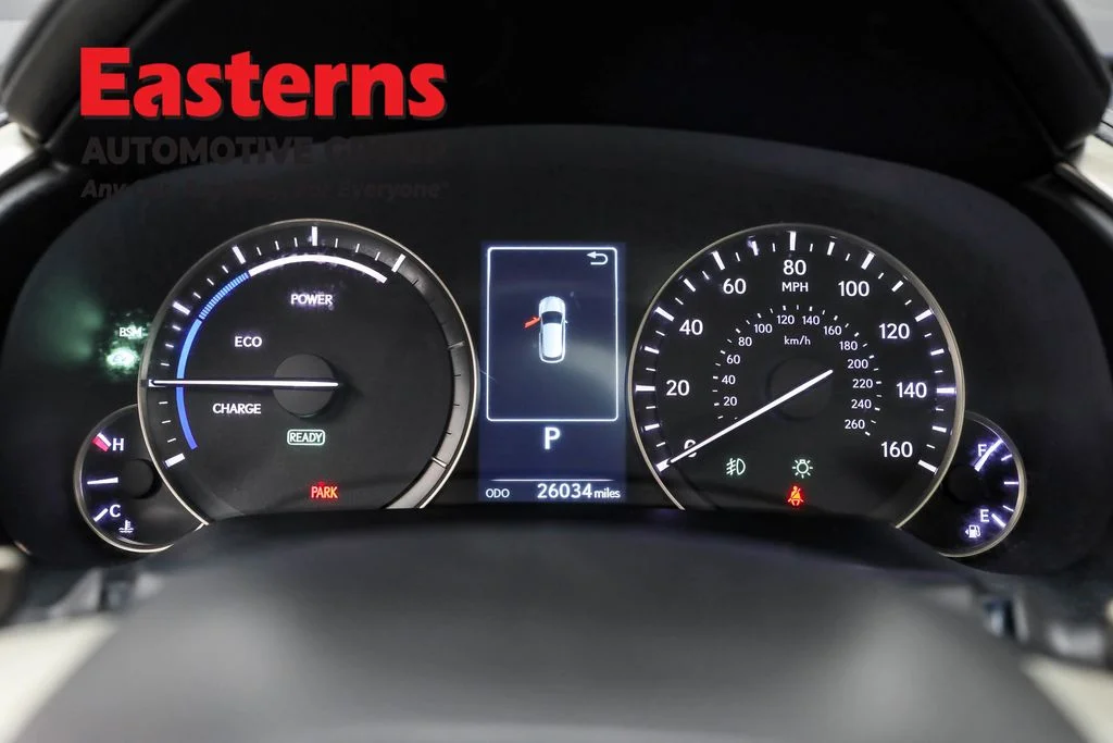 Used 2022 Black Lexus 450h image 17