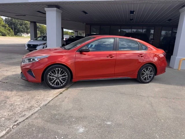 Used 2023 Red Kia GT-Line image 5
